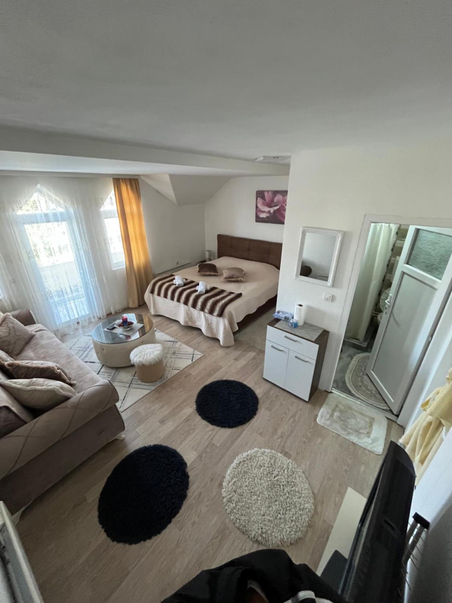 Prenociste Delija 020 Apartment Sjenica Bagian luar foto