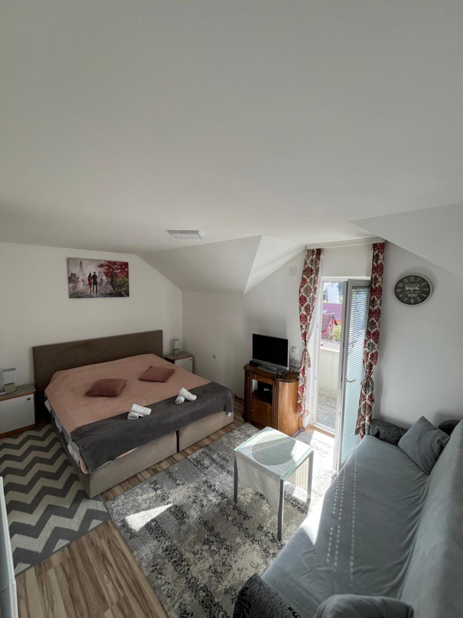 Prenociste Delija 020 Apartment Sjenica Bagian luar foto